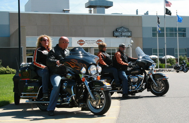 Harley enthusiasts get ready to leave the Harley-Davidson factory inTomahawk after taking a public tour of the plant that makes Harleysidecars, windshields and other bike parts and accessories. The planthosts tours Monday through Friday, from about 10 a.m. to 2 p.m.